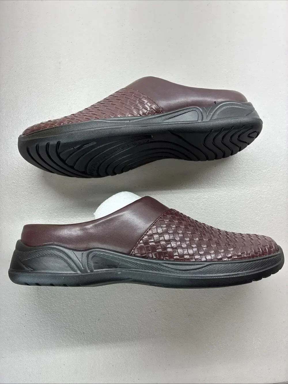 New Easy Street Janalee Women's Size 6.5 Slip On